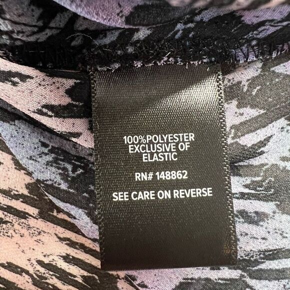 Torrid Chiffon Blouse Womens Size 3X Houndstooth High Neck Purple Sheer Smocked - Picture 5 of 9